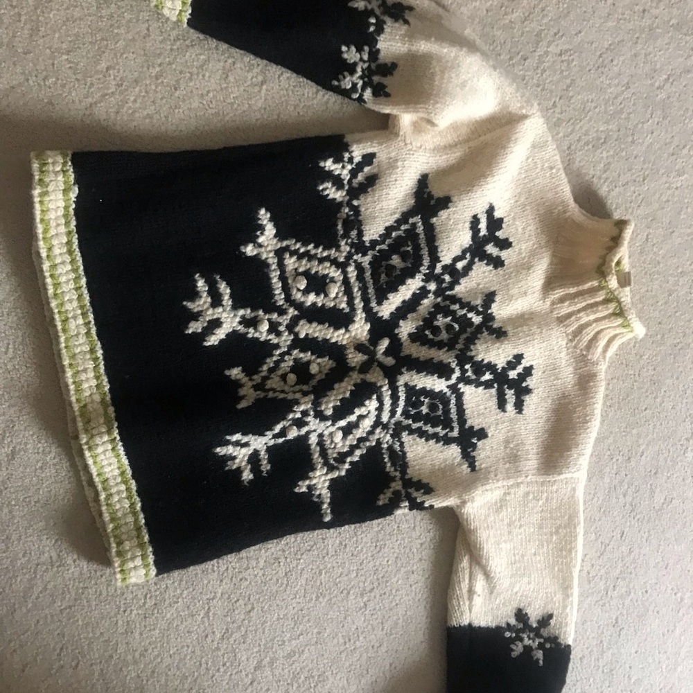 Beautiful Heavy sweater